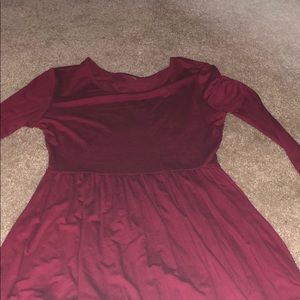 Red soft long sleeved dress w/ pockets
